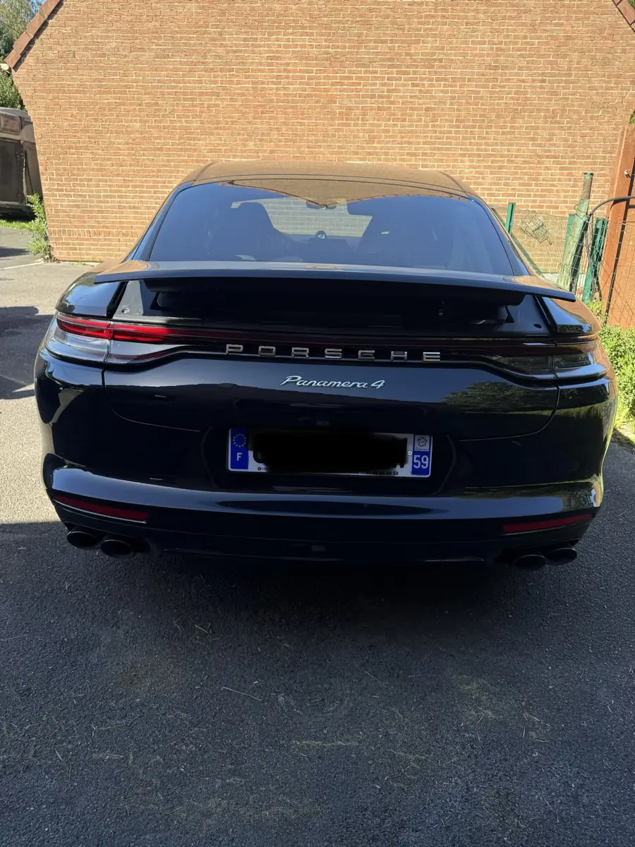 Porsche Panamera avant polissage, face arrière